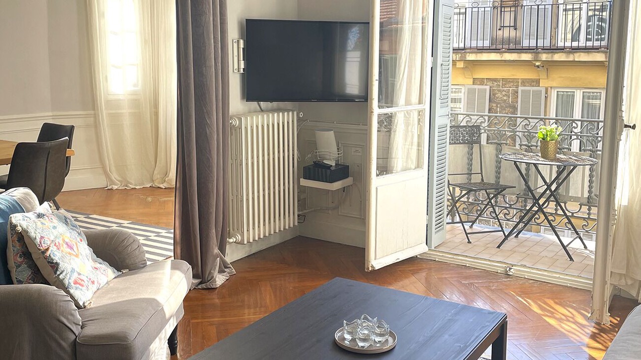 Photo of Livingroom in Nice City Centre