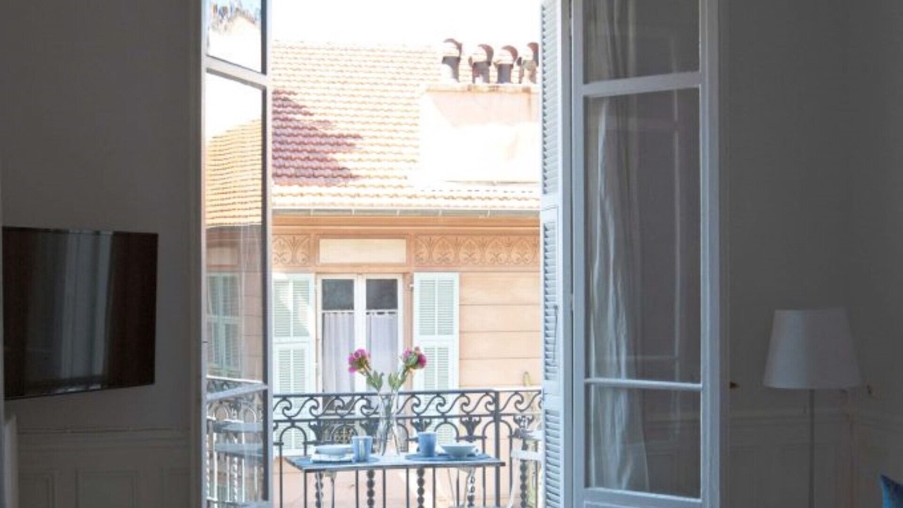 Photo of Livingroom in Nice City Centre