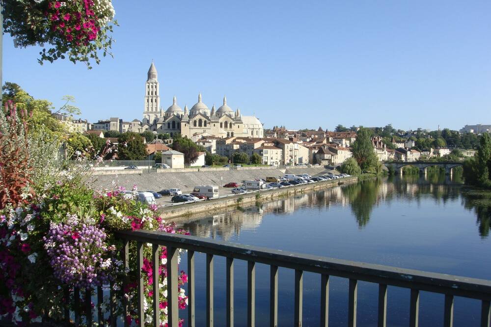 Photo of Patio Balcony in Perigueux
