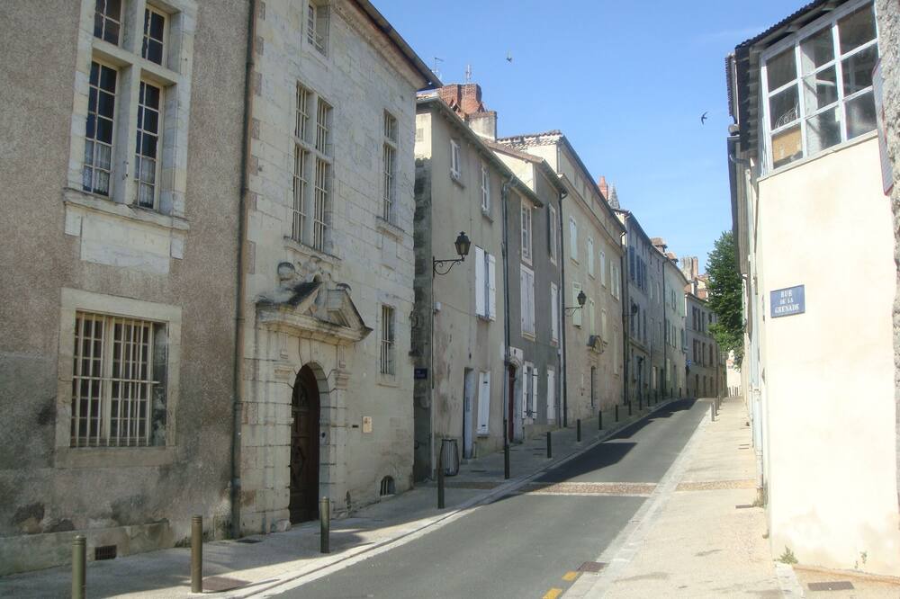 Photo of Outdoor in Perigueux