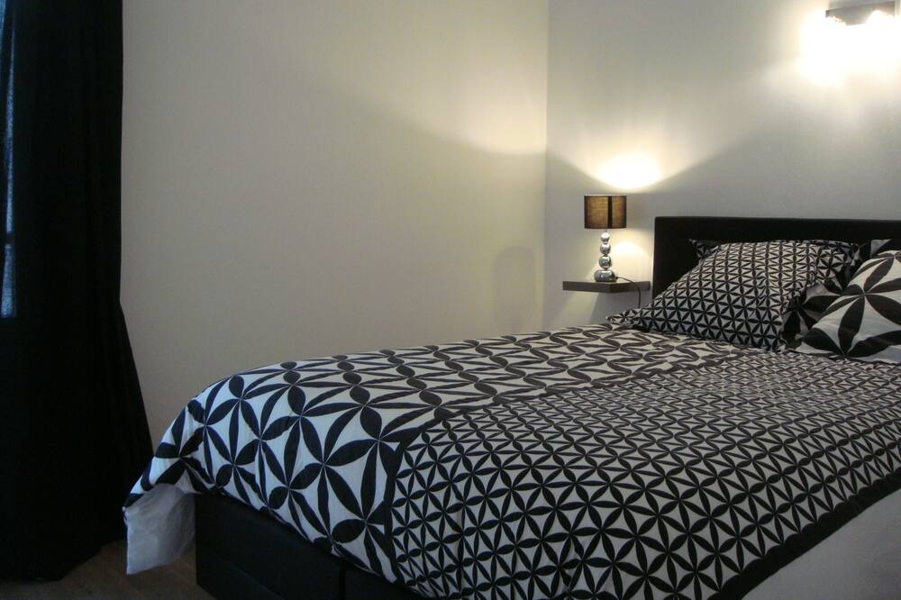 Photo of Bedroom in Perigueux
