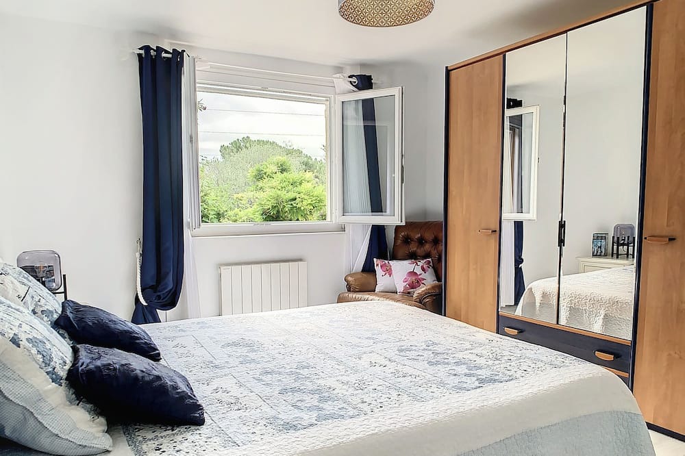 Photo of Bedroom in Le Bar-sur-Loup