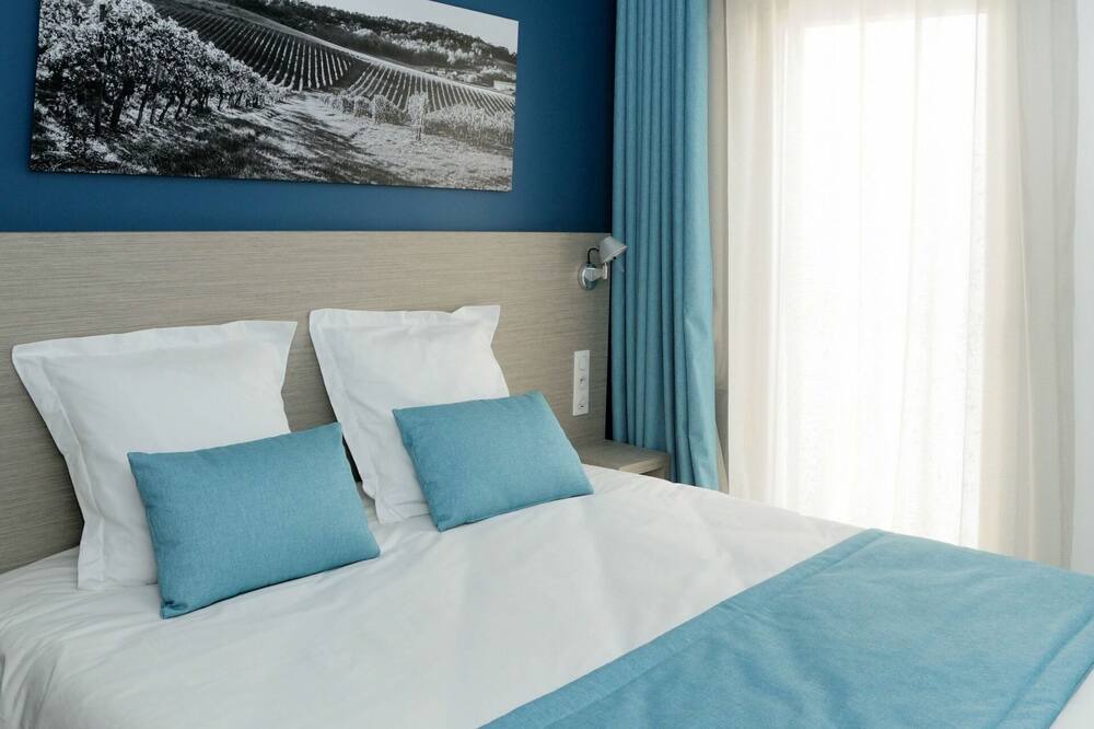 Photo of Bedroom in Jonzac