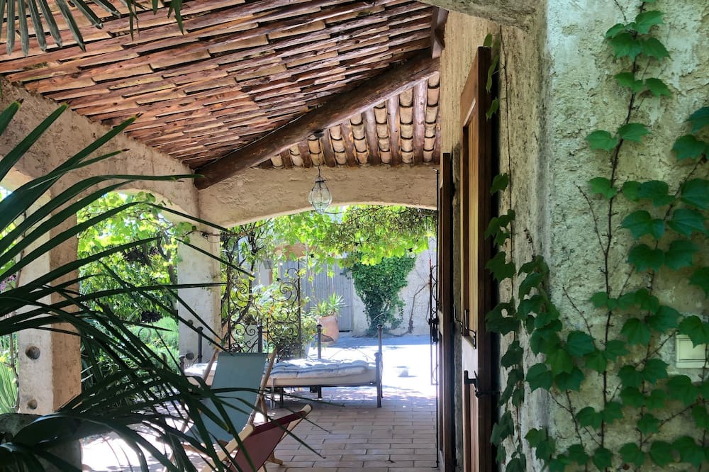 Photo of Patio Balcony in Saint-Paul-de-Vence