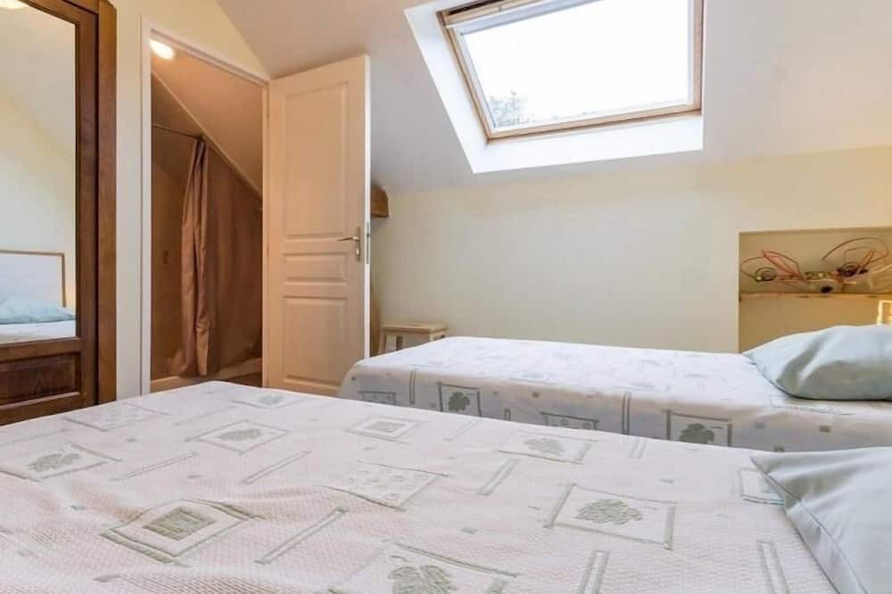 Photo of Bedroom in Notre-Dame-des-Landes