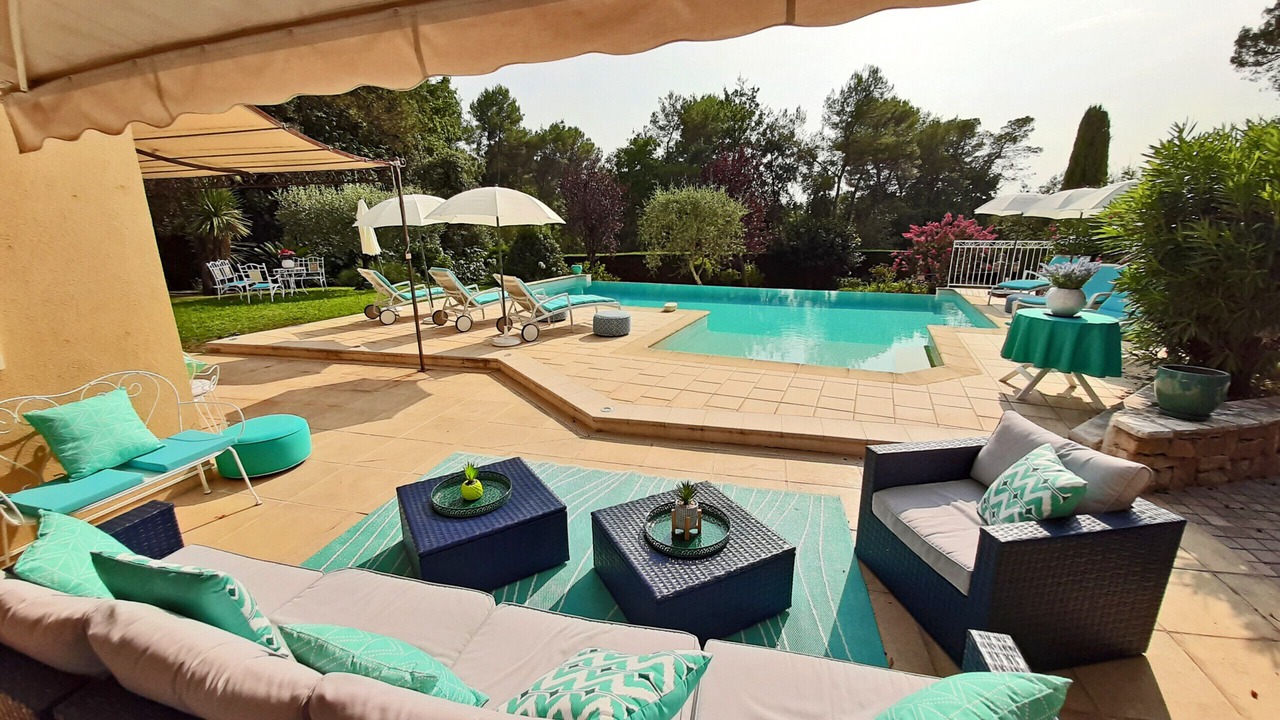 Photo of Outdoor in Roquefort-les-Pins