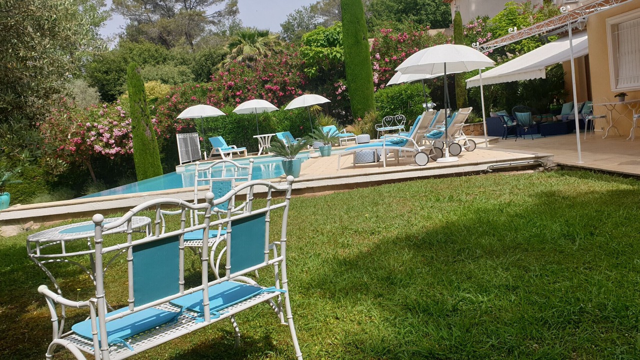 Photo of Outdoor in Roquefort-les-Pins