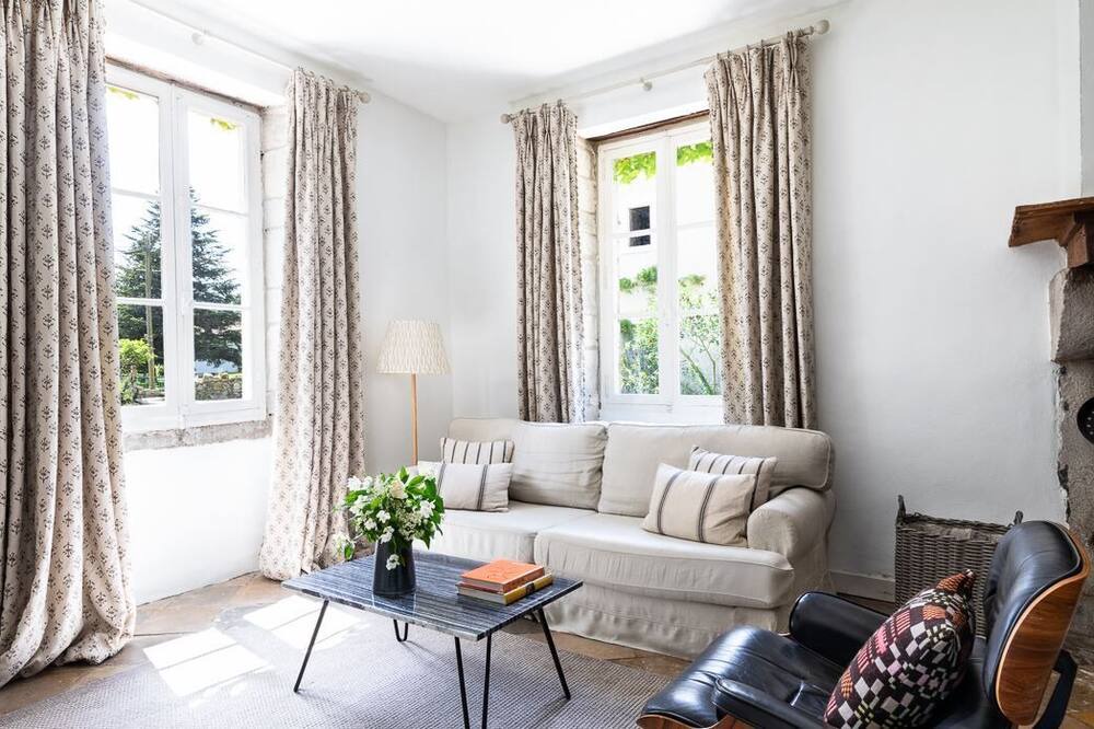 Photo of Livingroom in Saint-Jean-de-Marsacq