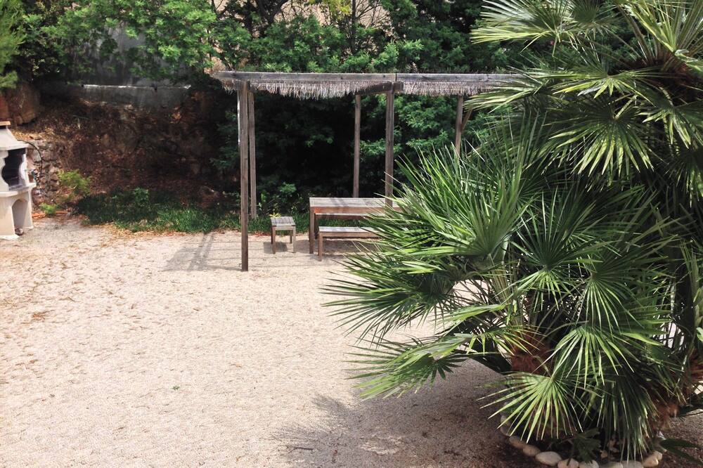 Photo of Outdoor in Hyeres