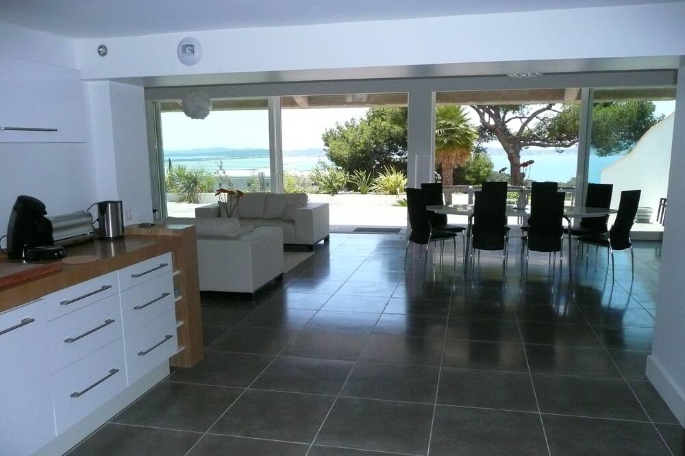 Photo of Livingroom in Hyeres