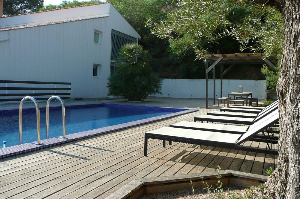 Photo of Outdoor in Hyeres