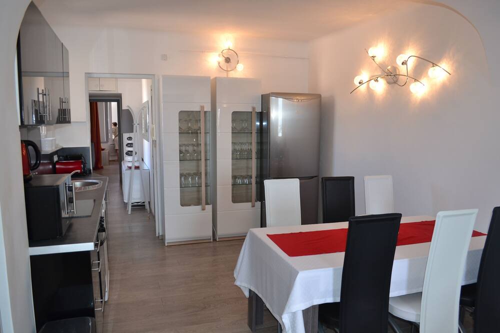 Photo of Livingroom in Saint-Tropez City Centre