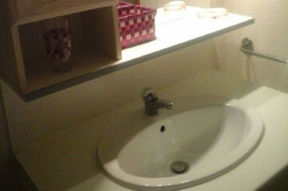 Photo of Bathroom in Saint-Francois-Longchamp