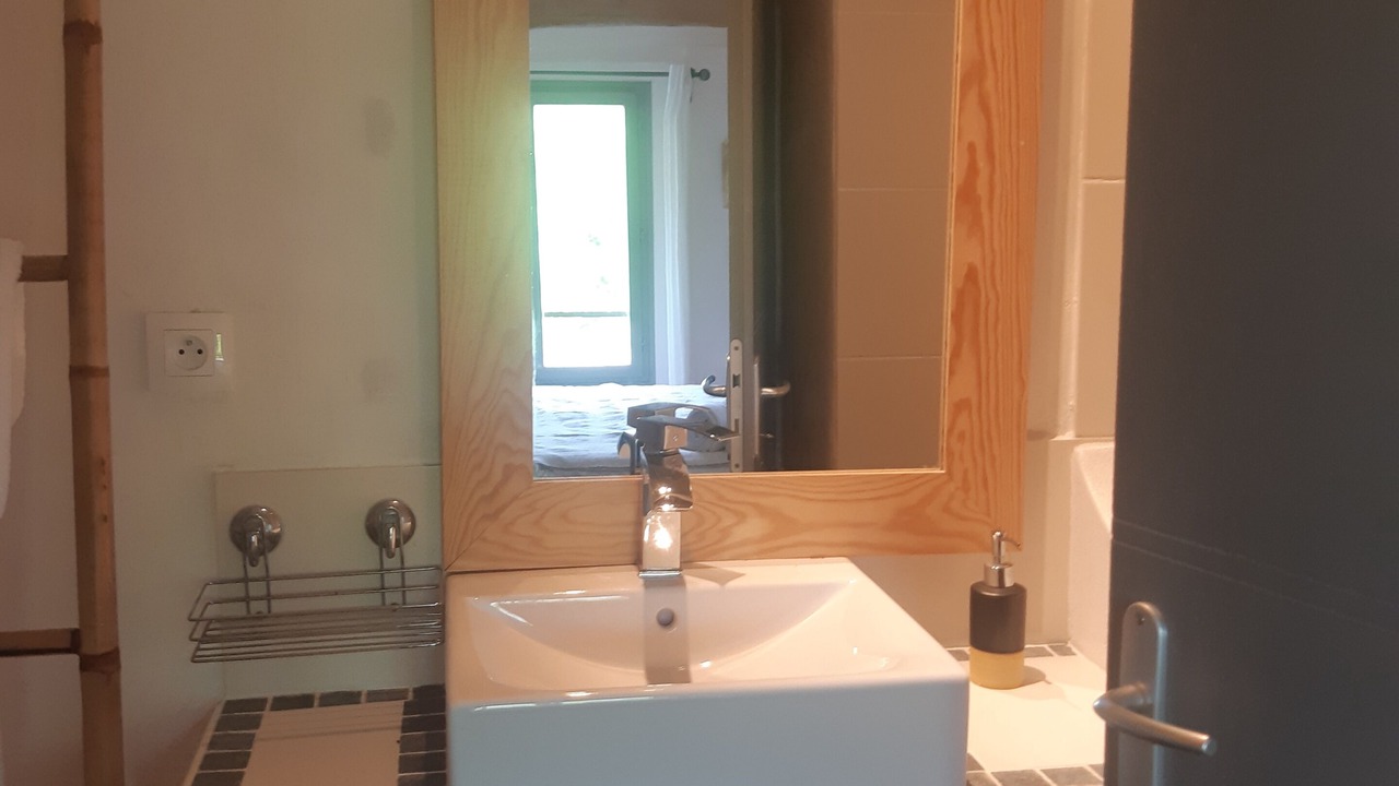 Photo of Bathroom in Saint-Emilion