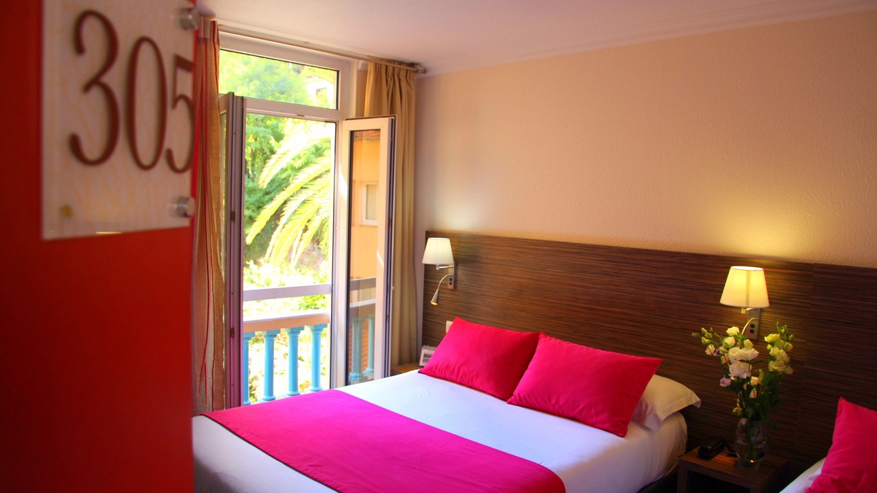 Photo of Bedroom in Menton