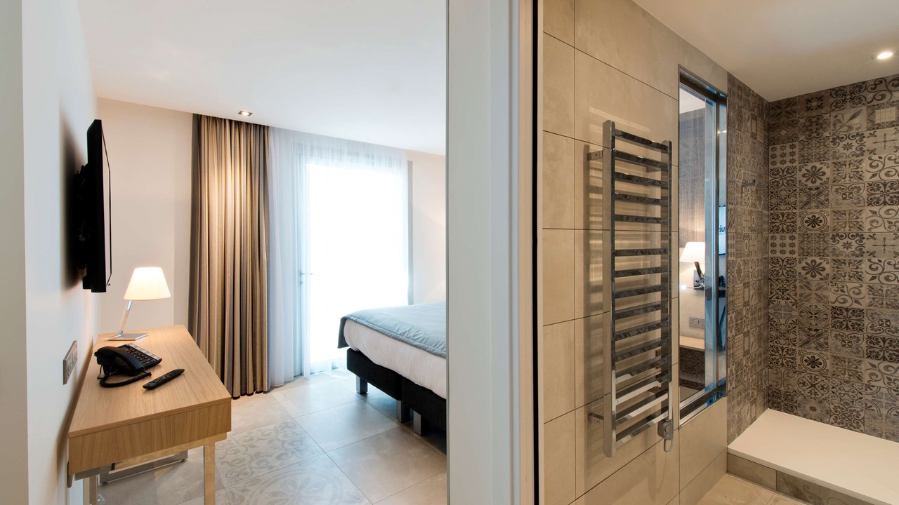 Photo of Bedroom in Valbonne