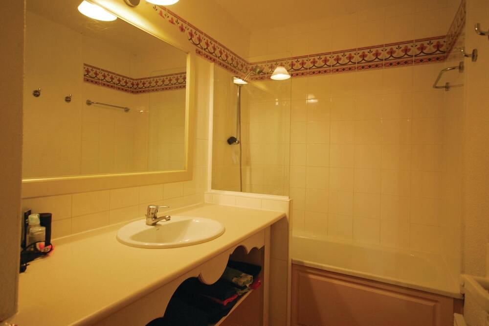 Photo of Bathroom in Les Issambres