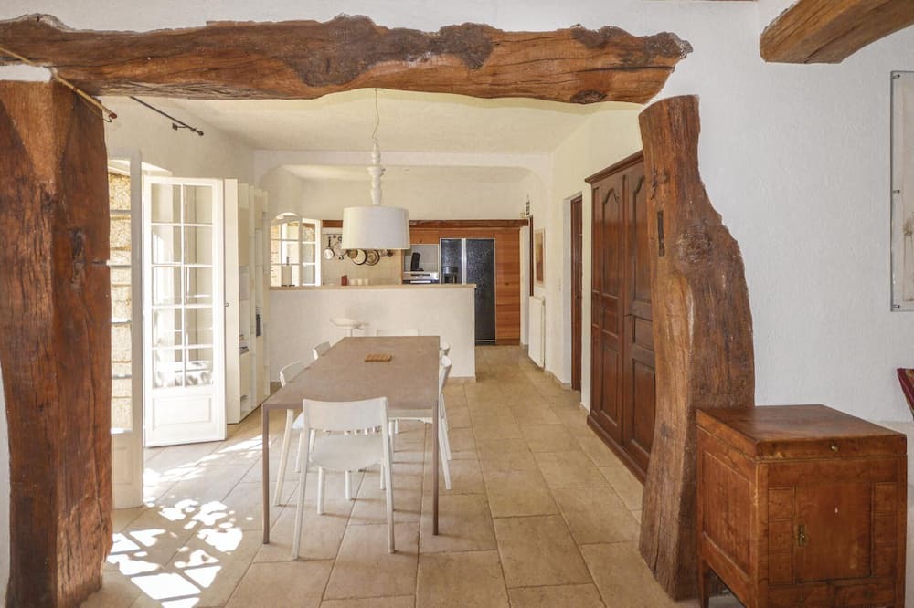 Photo of Bedroom in Le Rouret