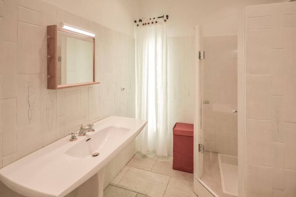 Photo of Bathroom in Le Rouret