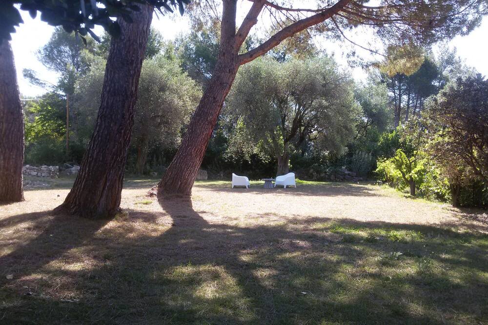 Photo of Others in Le Rouret