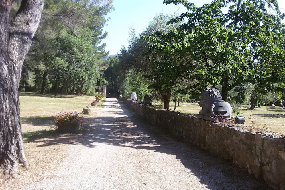 Photo of Others in Le Rouret