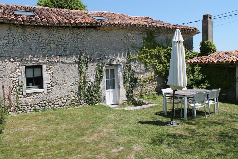 Photo of Outdoor in Nabinaud