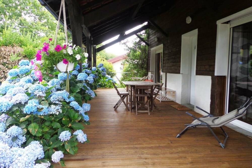 Photo of Patio Balcony in Saint-Geours-de-Maremne