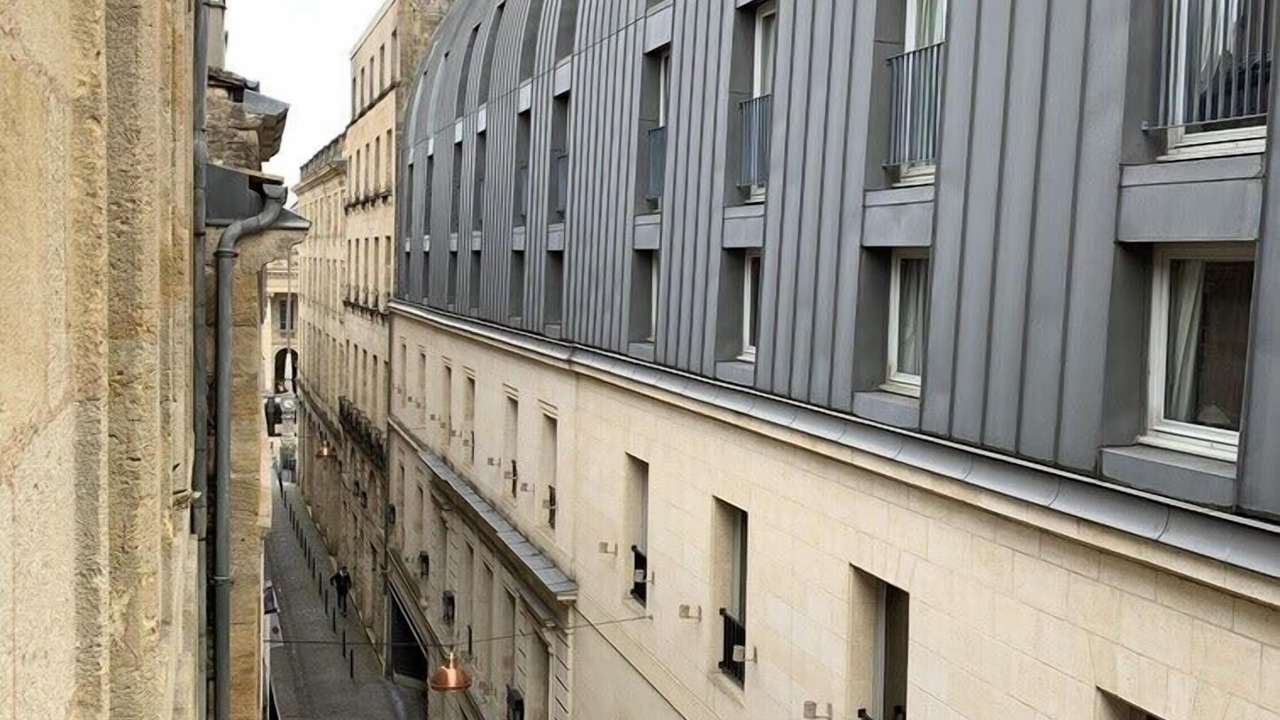 Photo of Patio Balcony in Bordeaux Golden Triangle