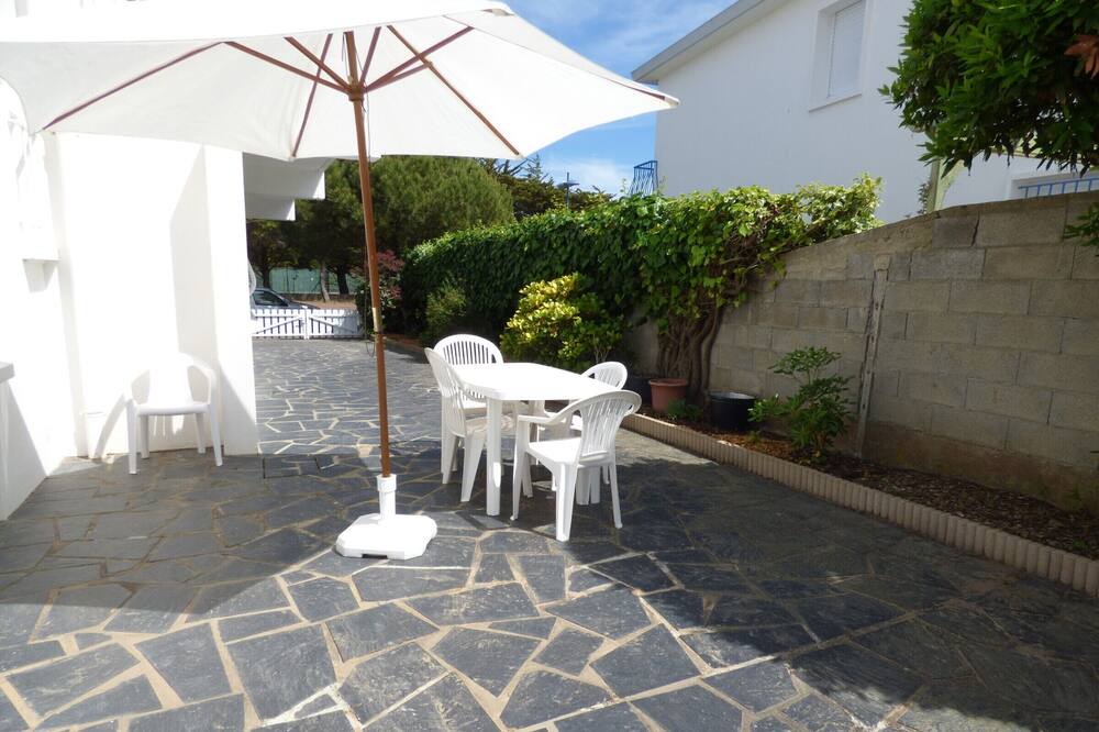 Photo of Patio Balcony in Saint-Gilles-Croix-de-Vie