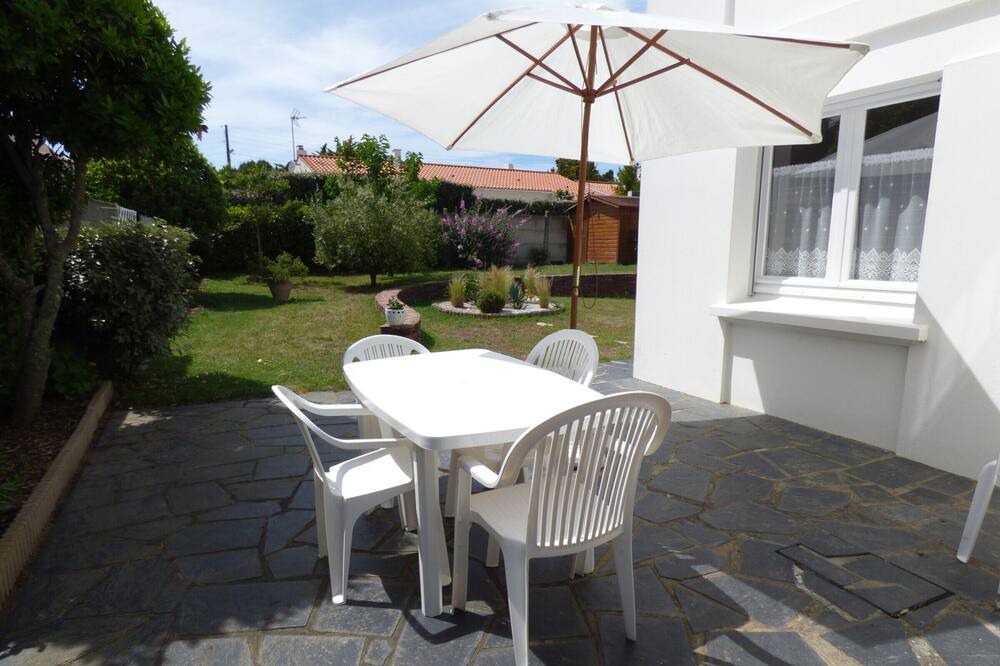 Photo of Patio Balcony in Saint-Gilles-Croix-de-Vie