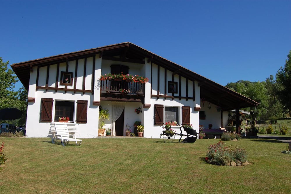 Photo of Outdoor in Saint-Jean-le-Vieux