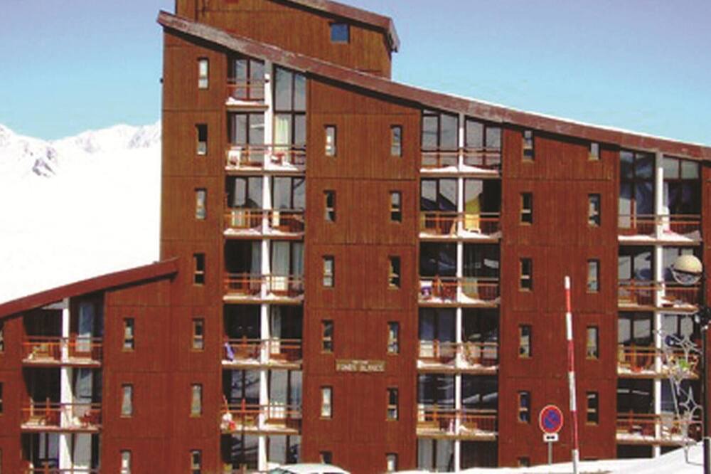 Photo of Outdoor in Arc-2000