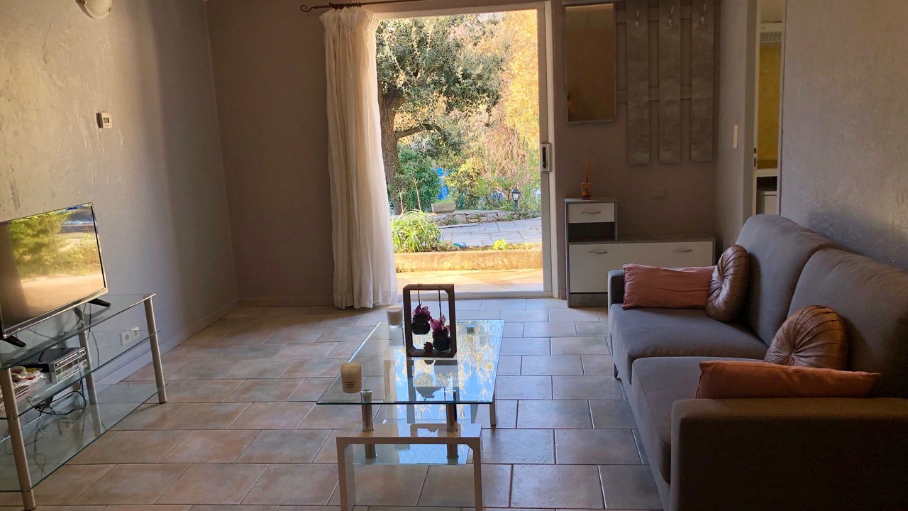 Photo of Livingroom in Cabris