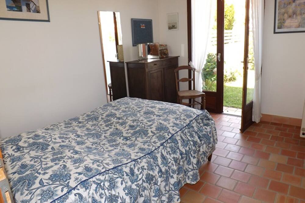Photo of Bedroom in Saint-Gilles-Croix-de-Vie