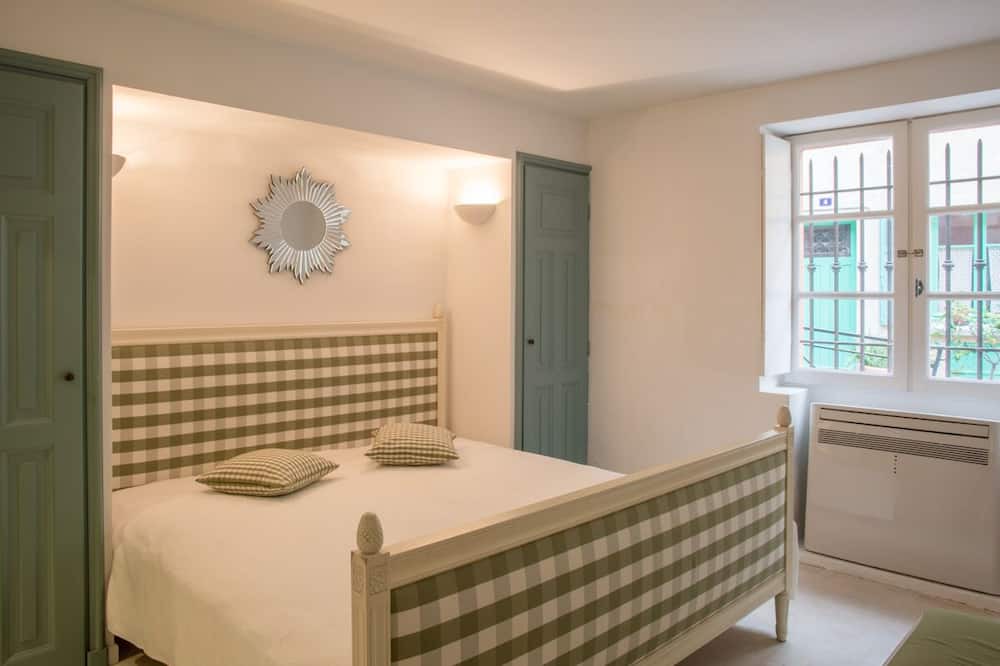 Photo of Bedroom in Old Town