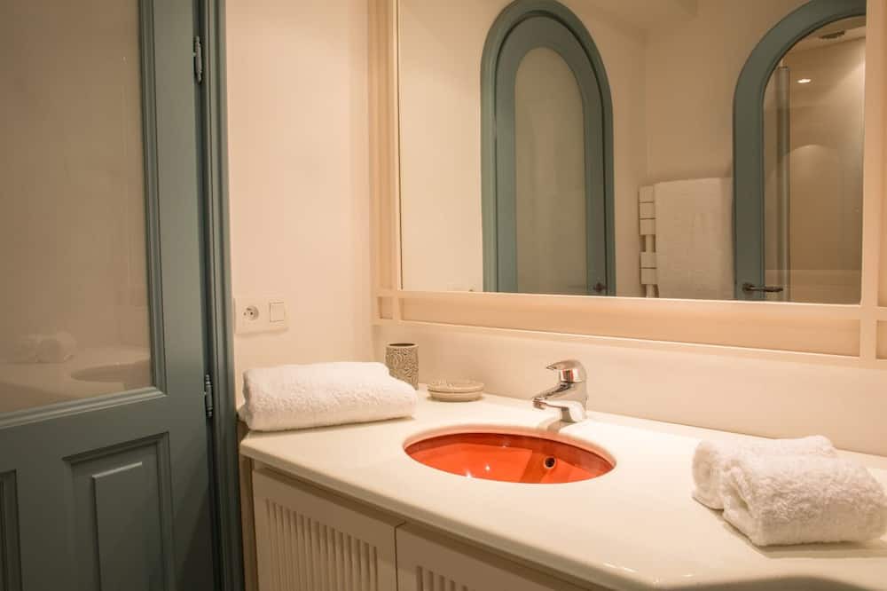 Photo of Bathroom in Old Town