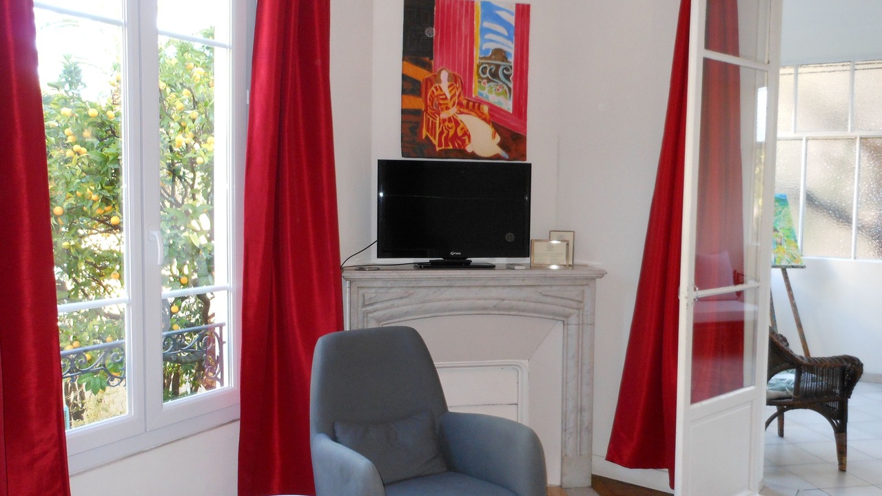 Photo of Livingroom in Les Baumettes