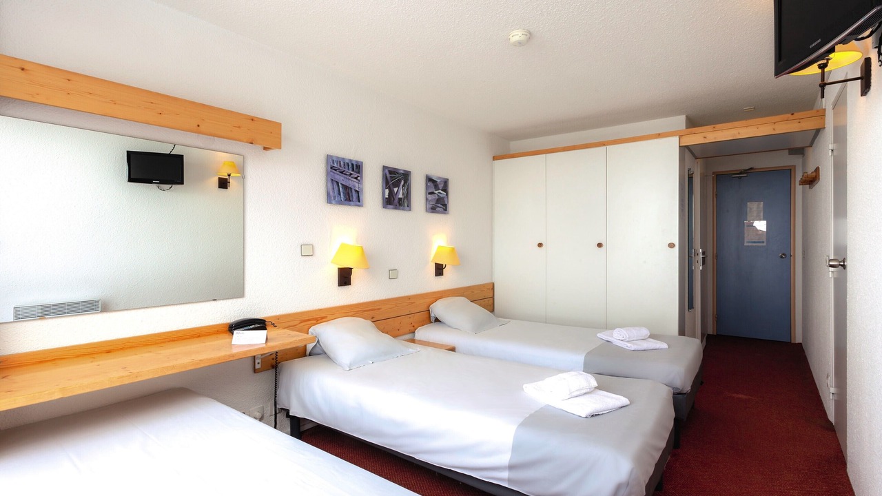 Photo of Bedroom in Arc-2000