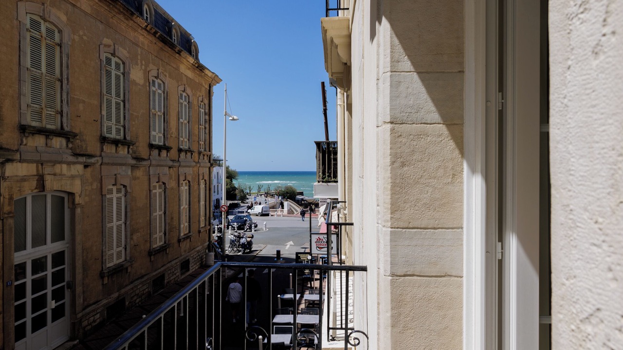 Photo of Bedroom in Biarritz City Centre