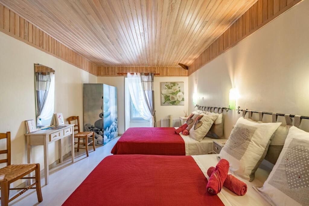 Photo of Bedroom in Marennes