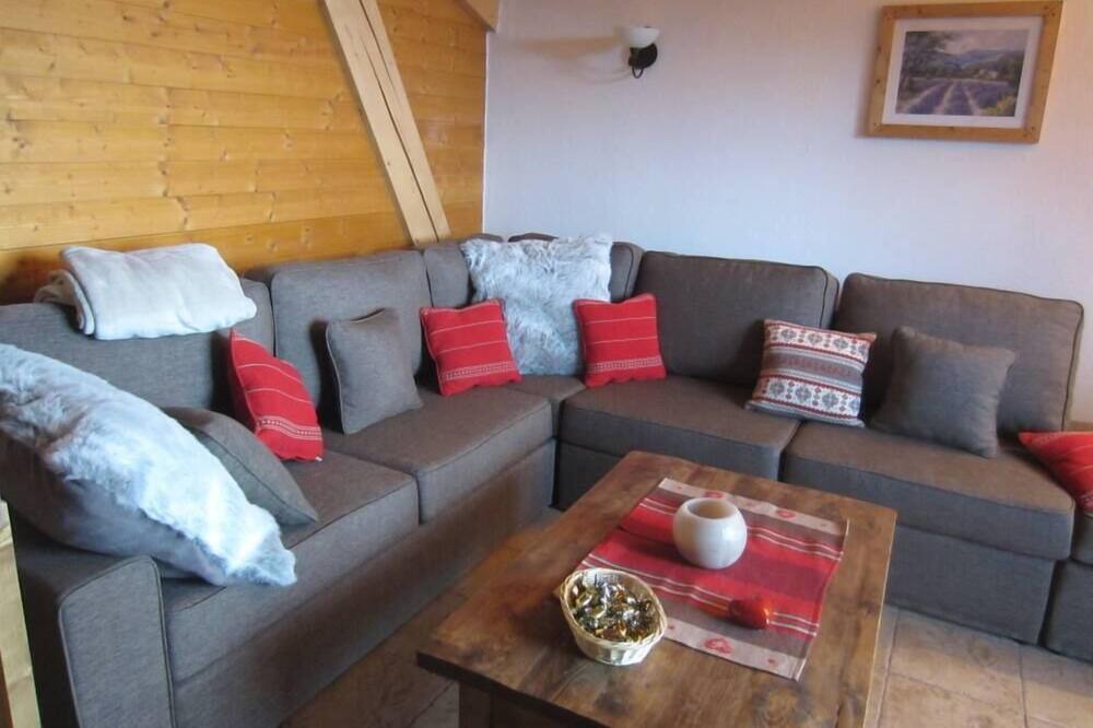 Photo of Livingroom in Arc-2000