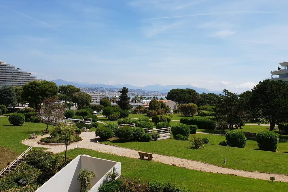 Photo of Outdoor in Villeneuve Loubet Beach
