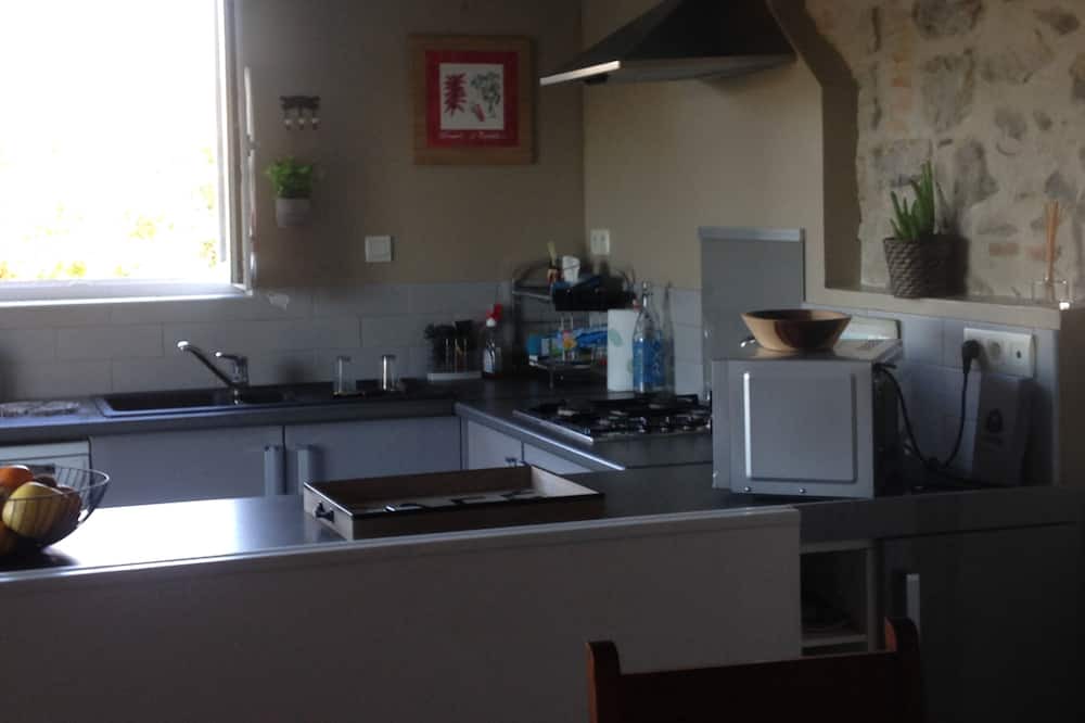 Photo of Kitchen in Saint-Martin-de-Seignanx
