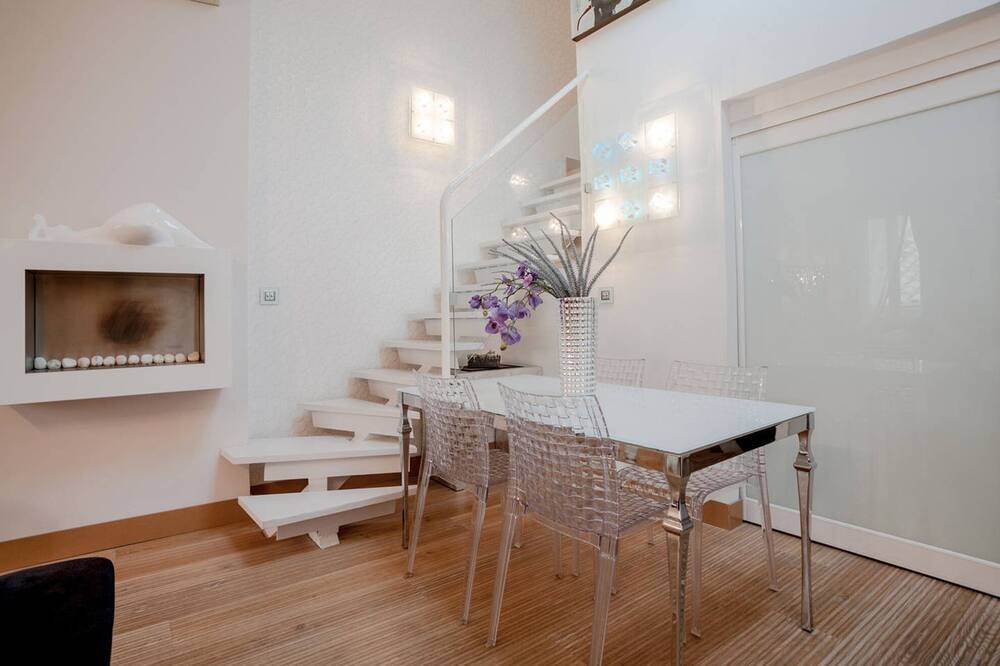 Photo of Livingroom in Old Town