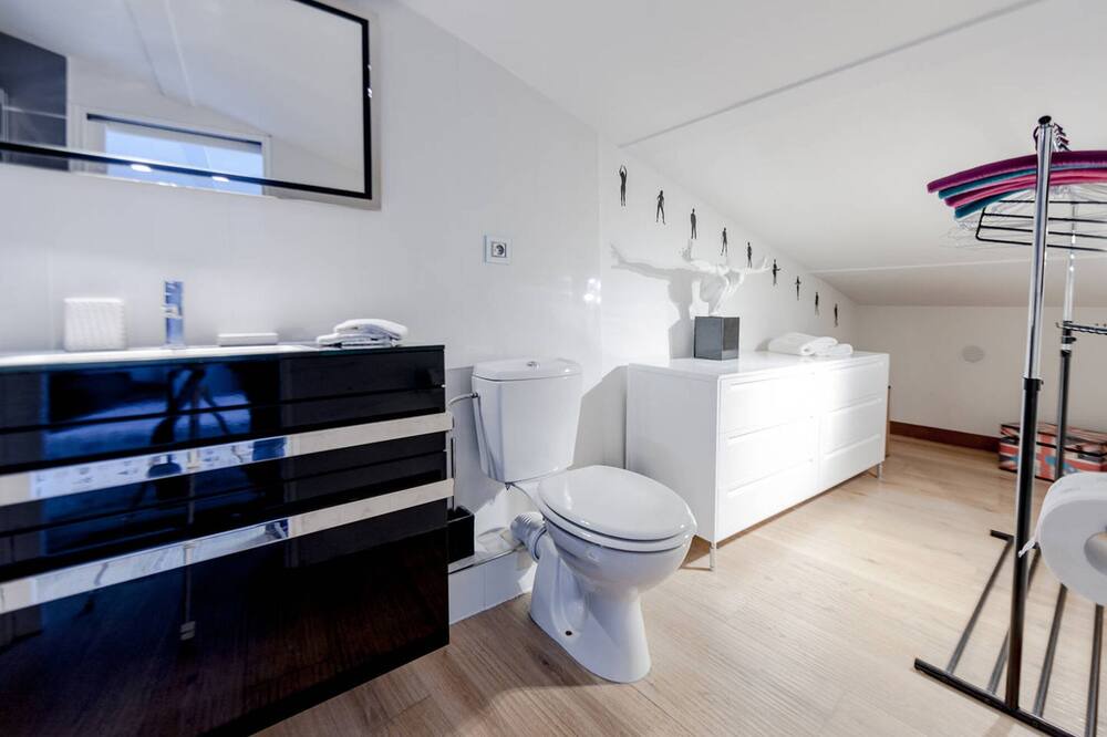 Photo of Bathroom in Old Town
