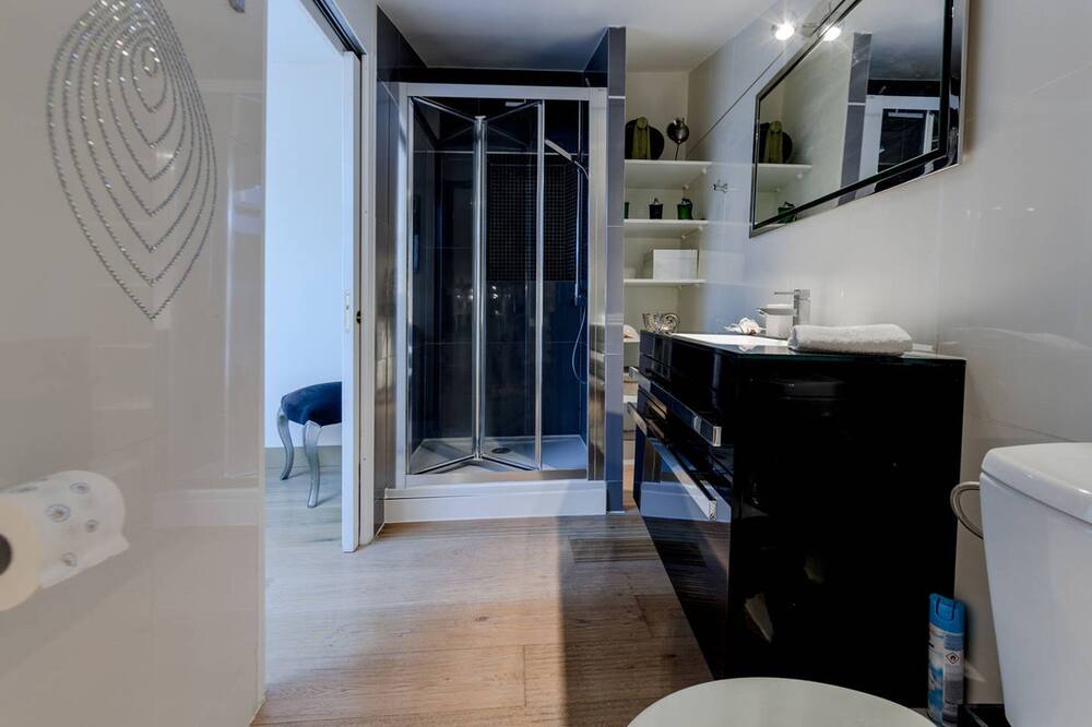 Photo of Bathroom in Old Town