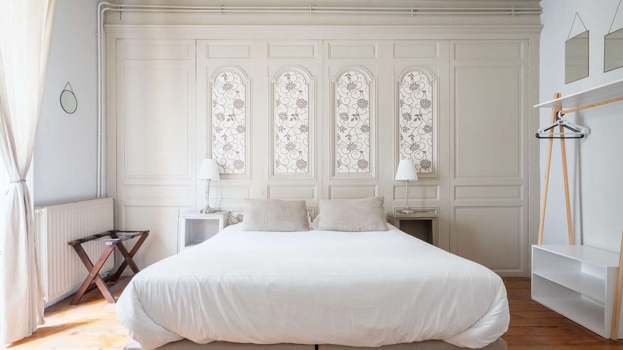 Photo of Bedroom in Bordeaux City Centre