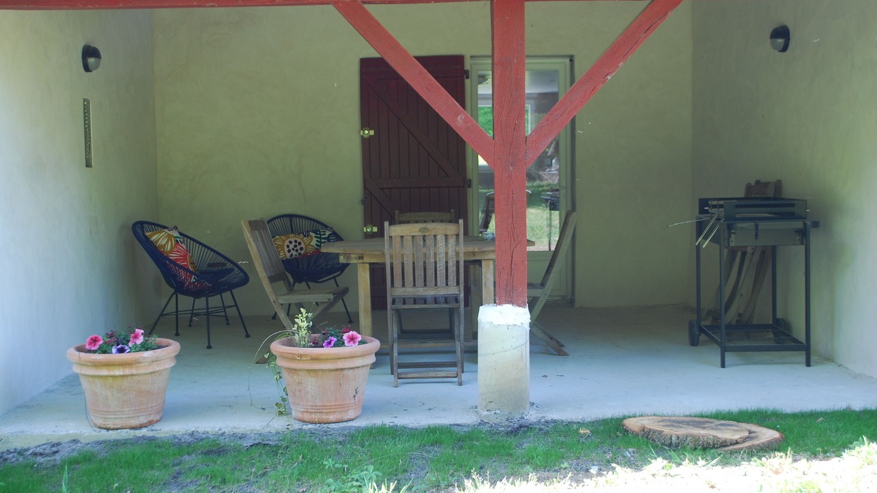 Photo of Outdoor in Garrey