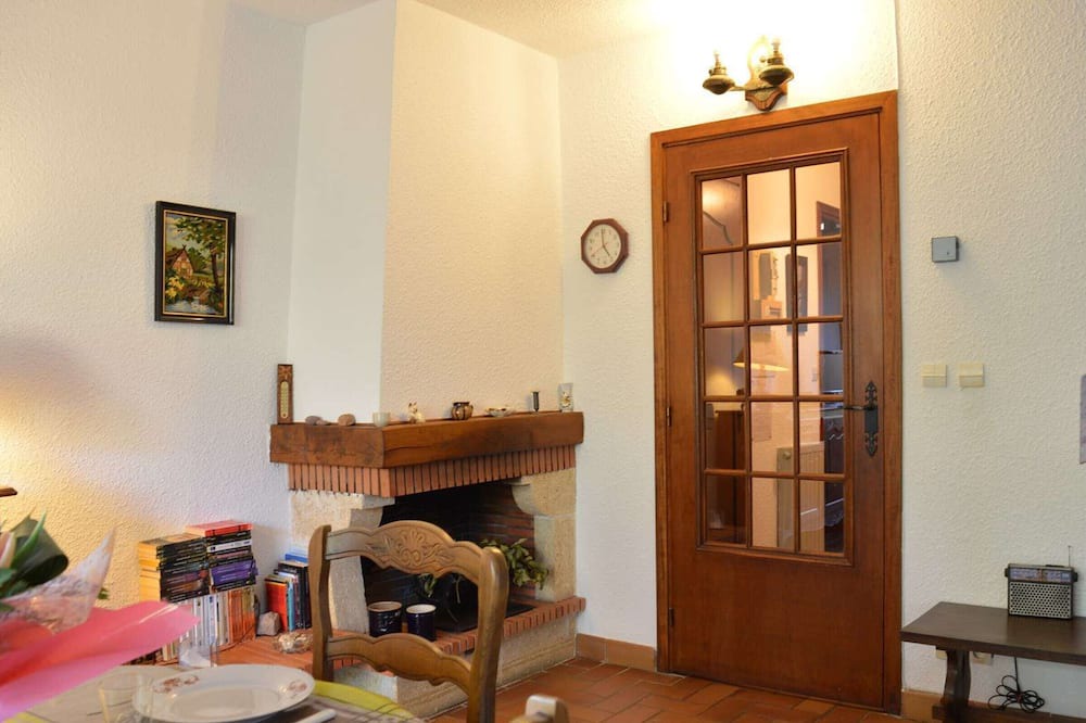Photo of Bedroom in Boulouris-sur-Mer