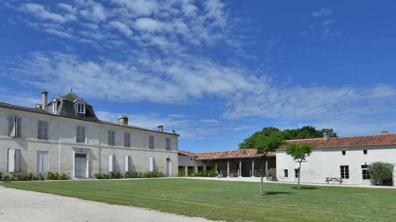Photo of Outdoor in Reaux